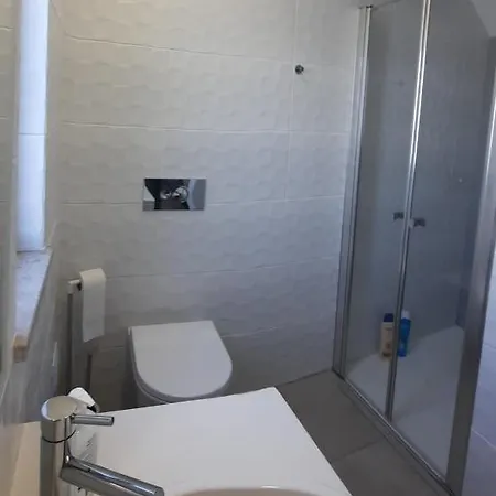 Lovely Home, Wifi, Jardim